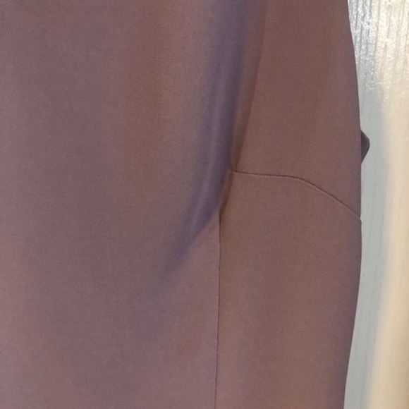 Amérique du Nord Classic Mauve Dress l Made in Canada - Picture 3 of 9